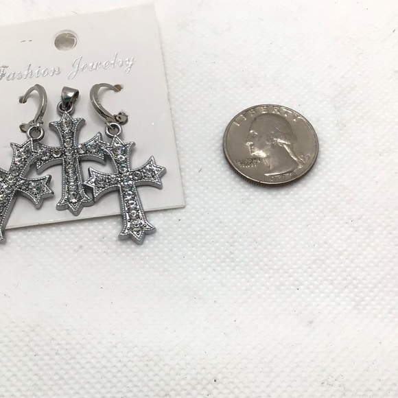 NWOT Crystal 925 Sterling Silver Cross Religious Dangle Earrings & Pendant Set - Picture 2 of 6